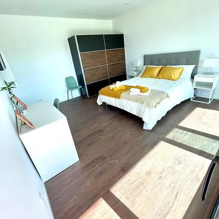 Вилла Casa Iroko - A Modern Villa, With Private Pool, In A Quiet Area