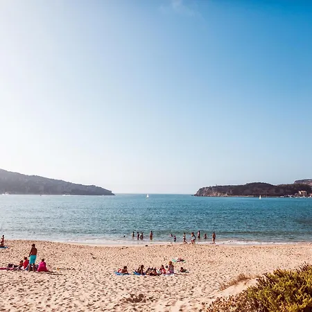 Casa Iroko - A Modern Villa, With Private Pool, In A Quiet Area Вилла