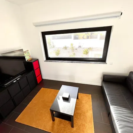 Casa Iroko - A Modern Villa, With Private Pool, In A Quiet Area Βίλα Nadadouro