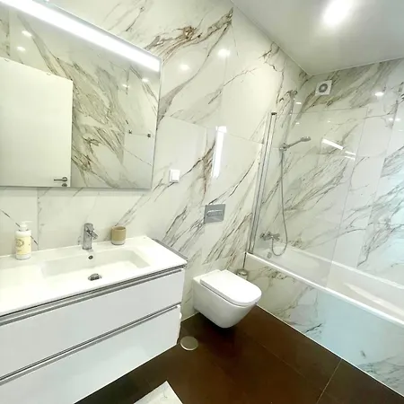 Casa Iroko - A Modern Villa, With Private Pool, In A Quiet Area